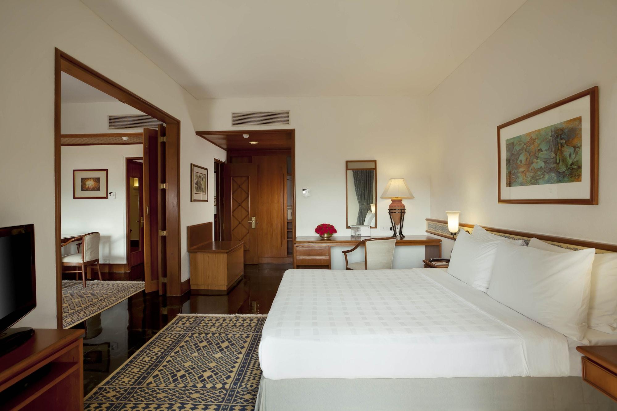 Trident Jaipur Hotel Exterior foto A room at the hotel
