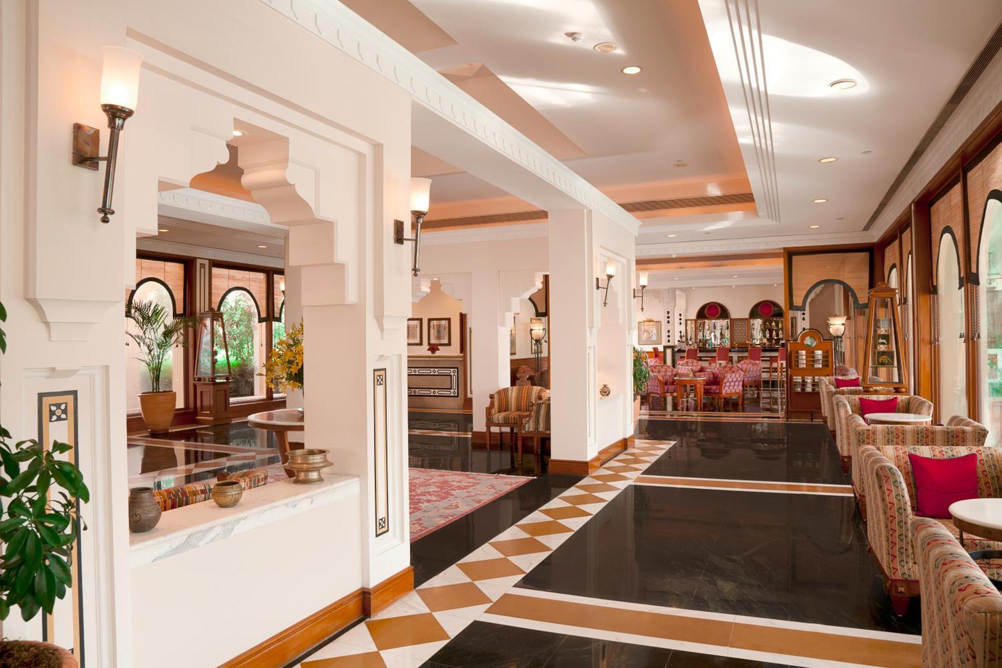 Trident Jaipur Hotel Exterior foto The lobby